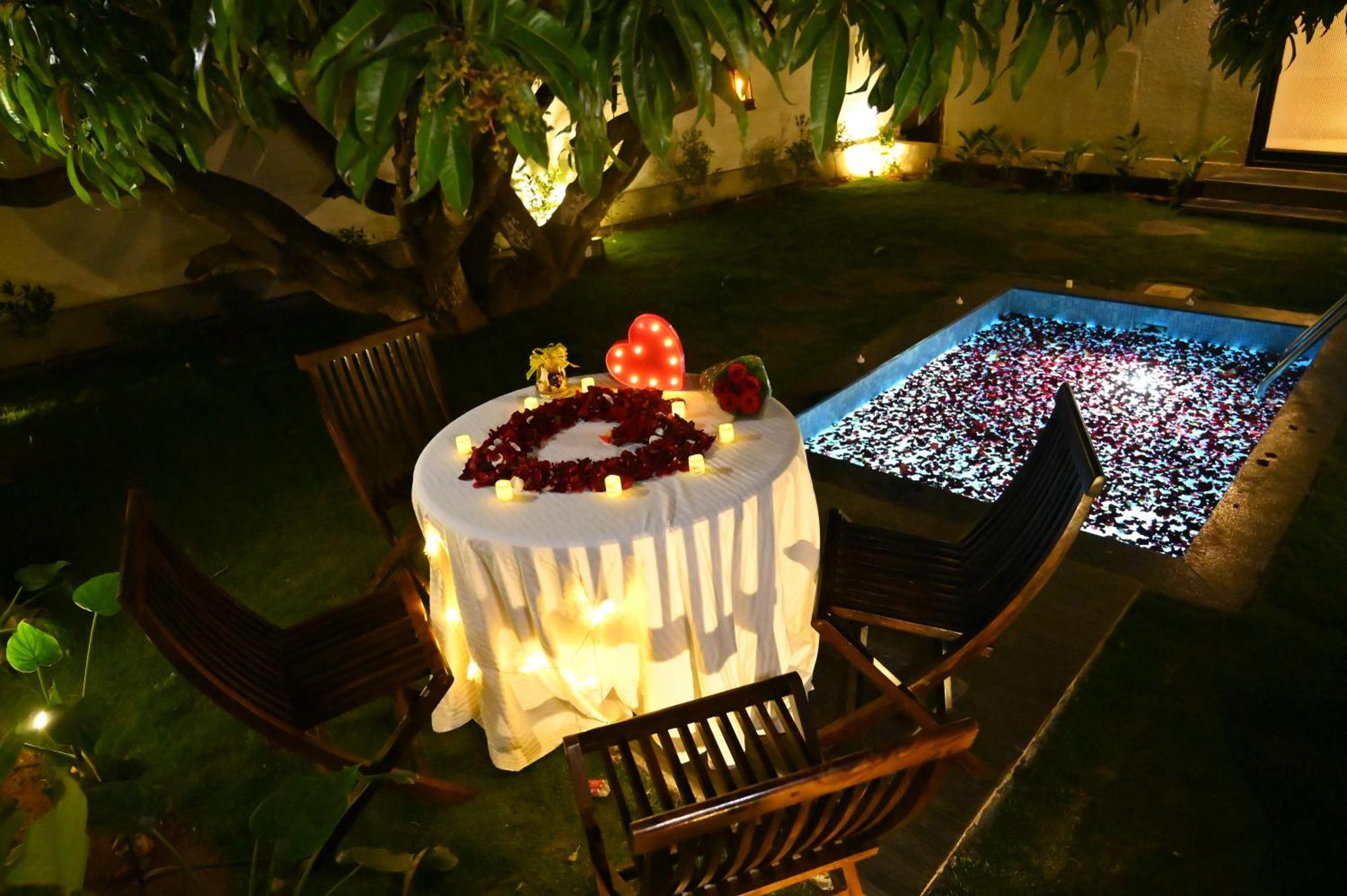 Aura Farms - Private Pool Cottages Rāmanagaram Zewnętrze zdjęcie