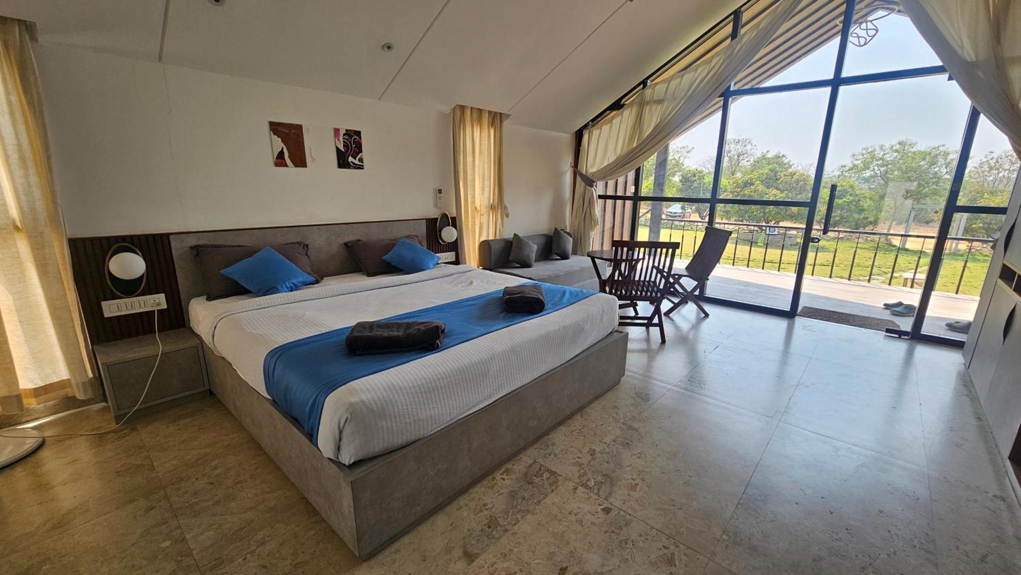 Aura Farms - Private Pool Cottages Rāmanagaram Zewnętrze zdjęcie